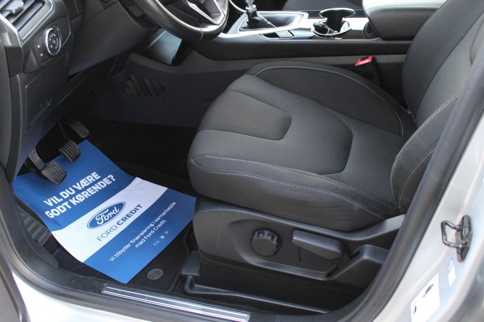 Ford S-MAX 1,5 EcoBoost Titanium 5d