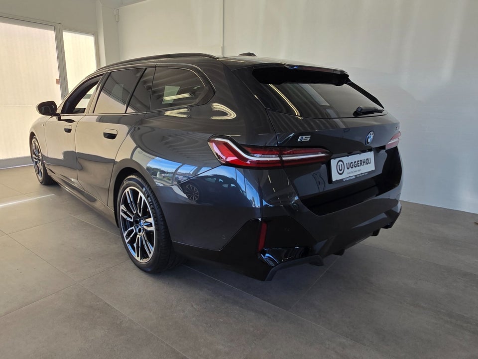 BMW i5 eDrive40 Touring M-Sport 5d