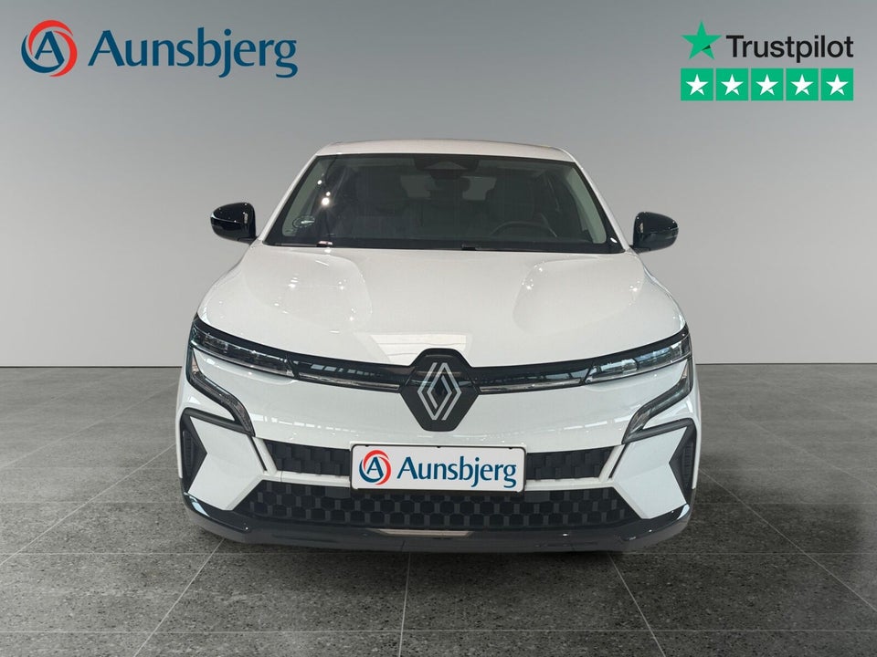 Renault Megane E-Tech 40 Equilibre 5d