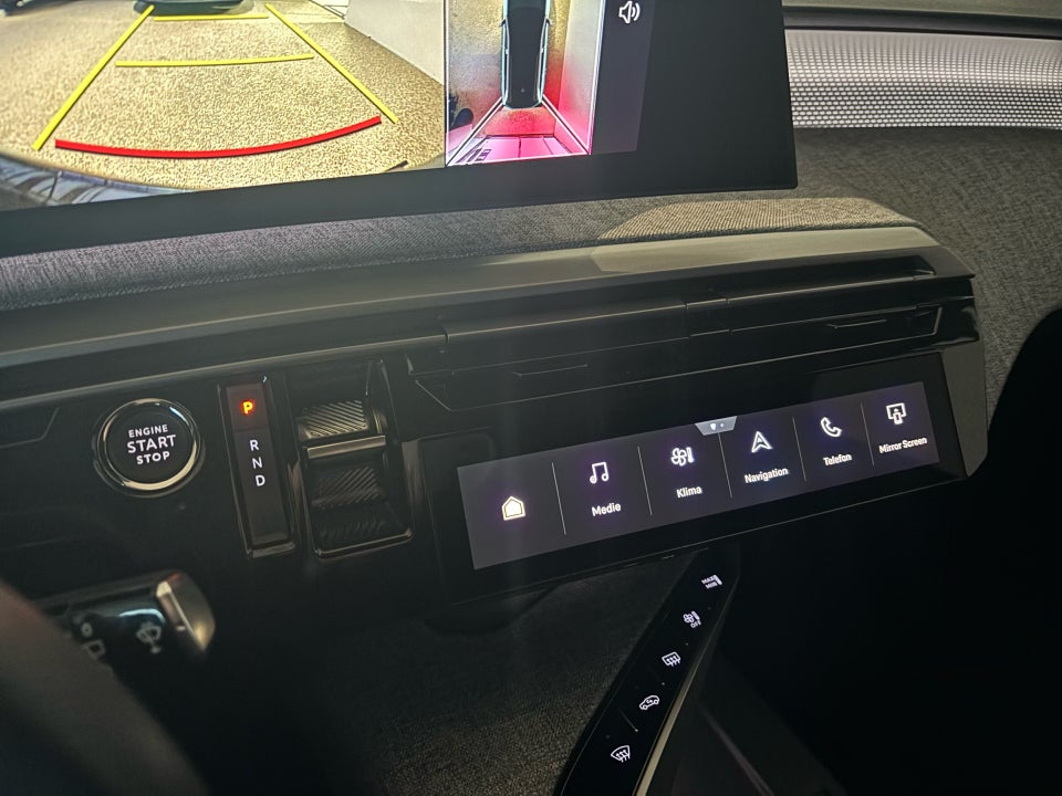 Peugeot e-5008 77 GT 7prs 5d