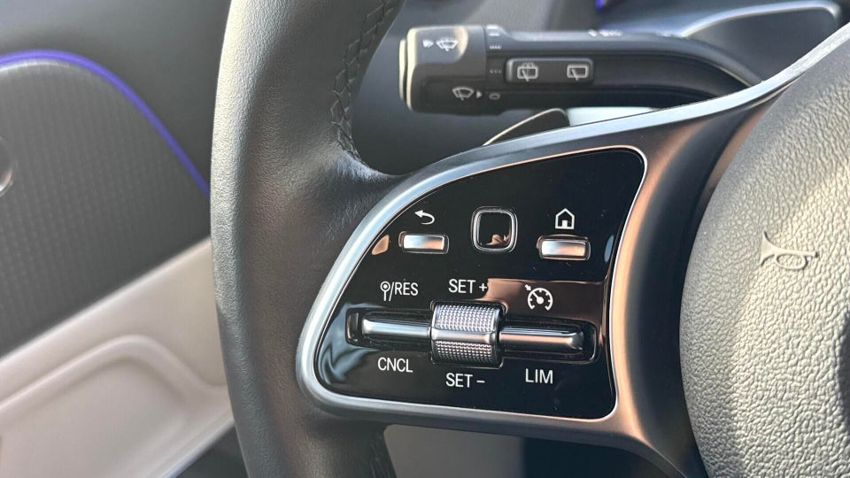 Mercedes EQB250 Progressive 5d