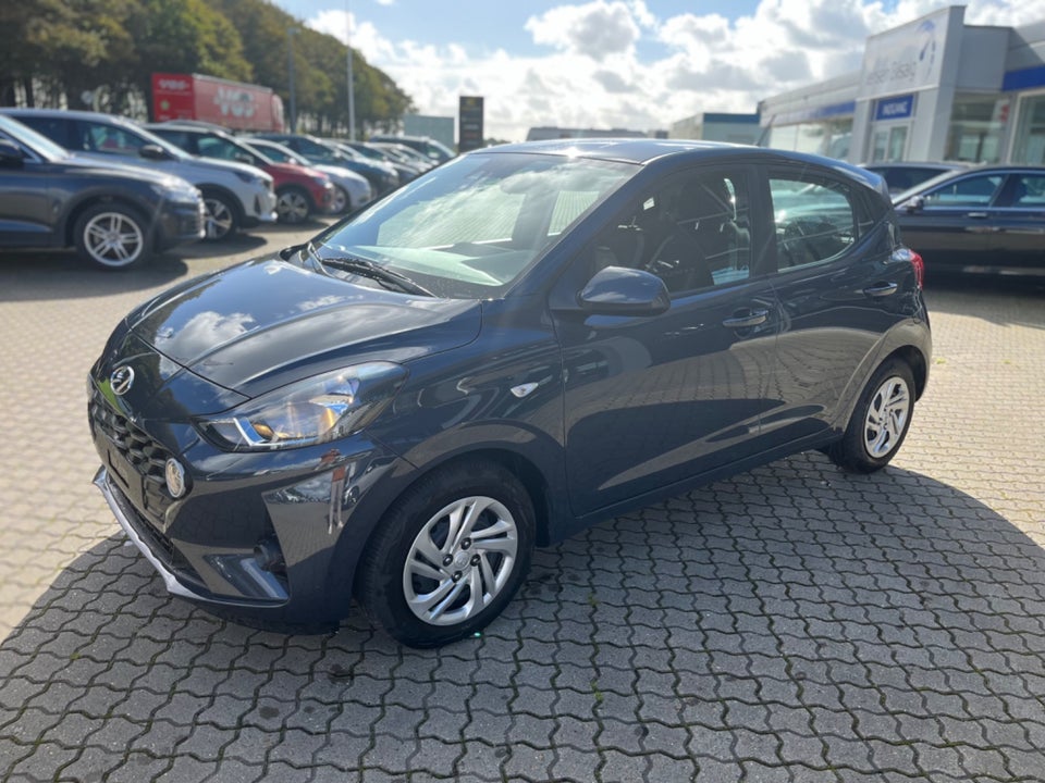 Hyundai i10 1,0 MPi Essential 5d