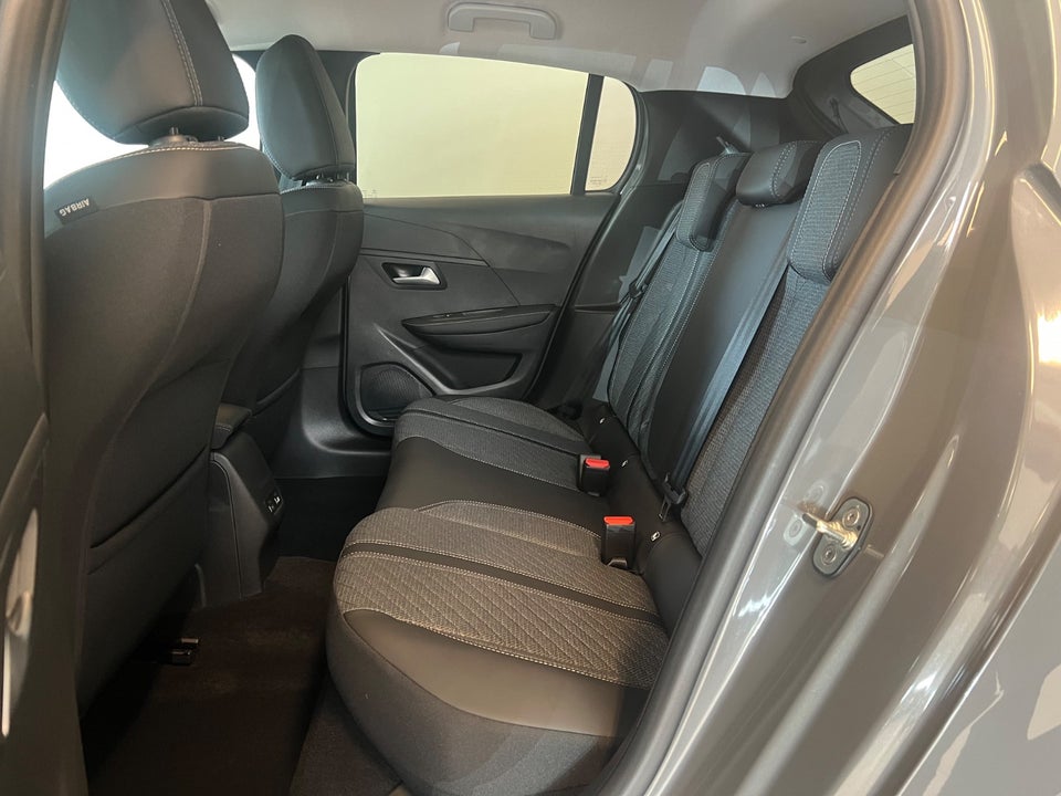 Peugeot 208 1,2 PureTech 100 Allure 5d