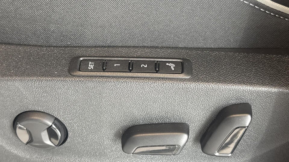 Skoda Enyaq 85x iV Sportline Maxx 5d