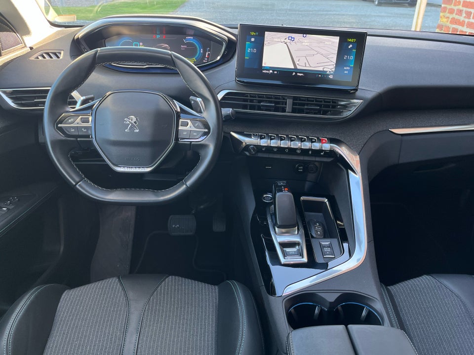 Peugeot 3008 1,2 PureTech 130 Allure Pack EAT8 5d