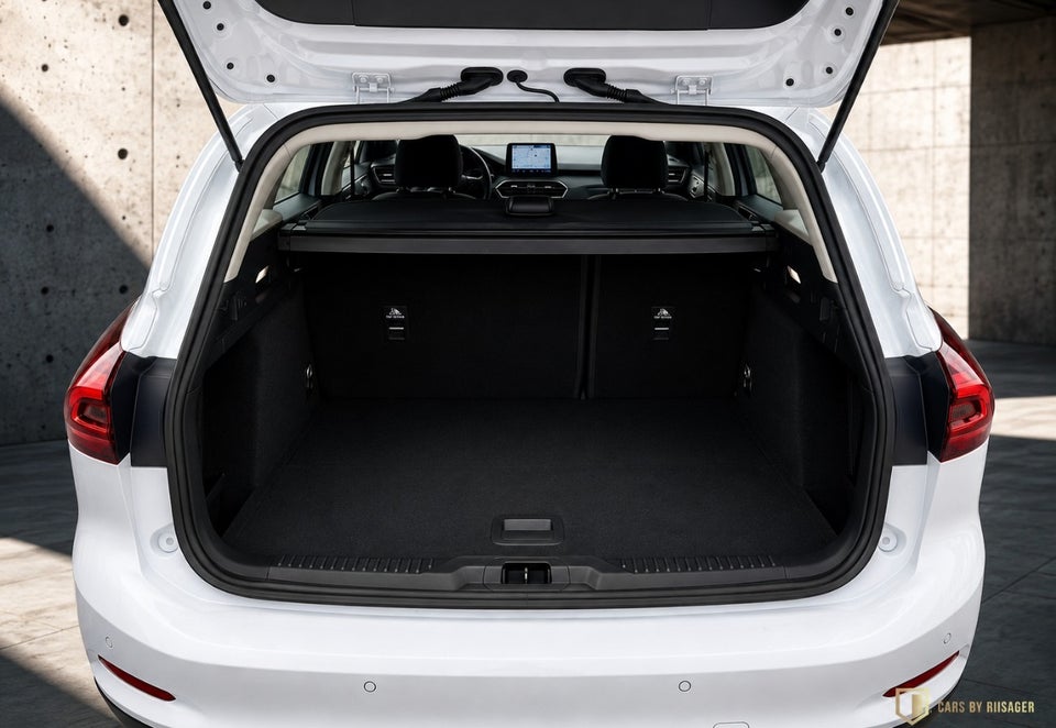 Ford Focus 1,0 EcoBoost mHEV Titanium Style stc. 5d