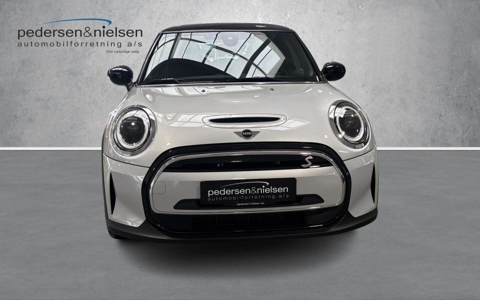 MINI Cooper SE Experience 3d