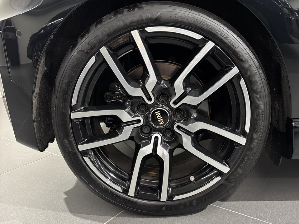 MINI Cooper SE JCW Trim XL 3d