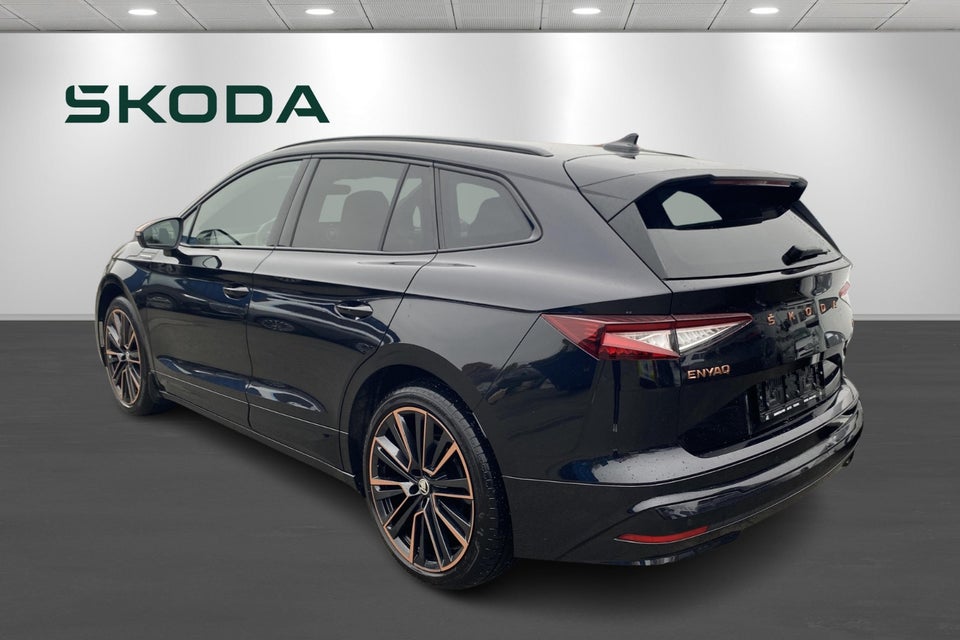 Skoda Enyaq 80X iV Founders Edition 5d