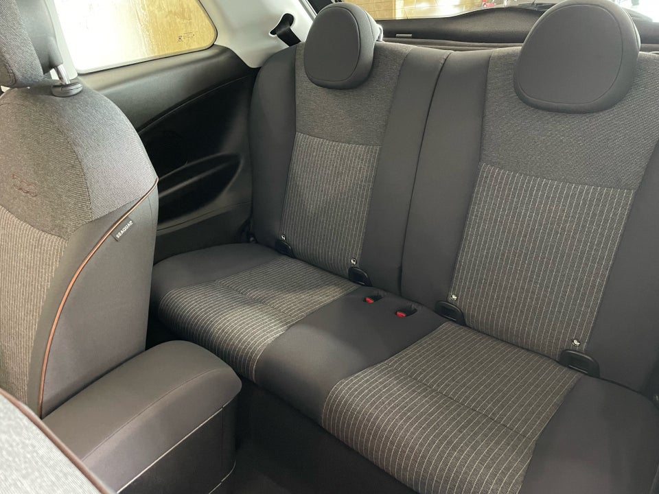 Fiat 500e 42 Icon 3d