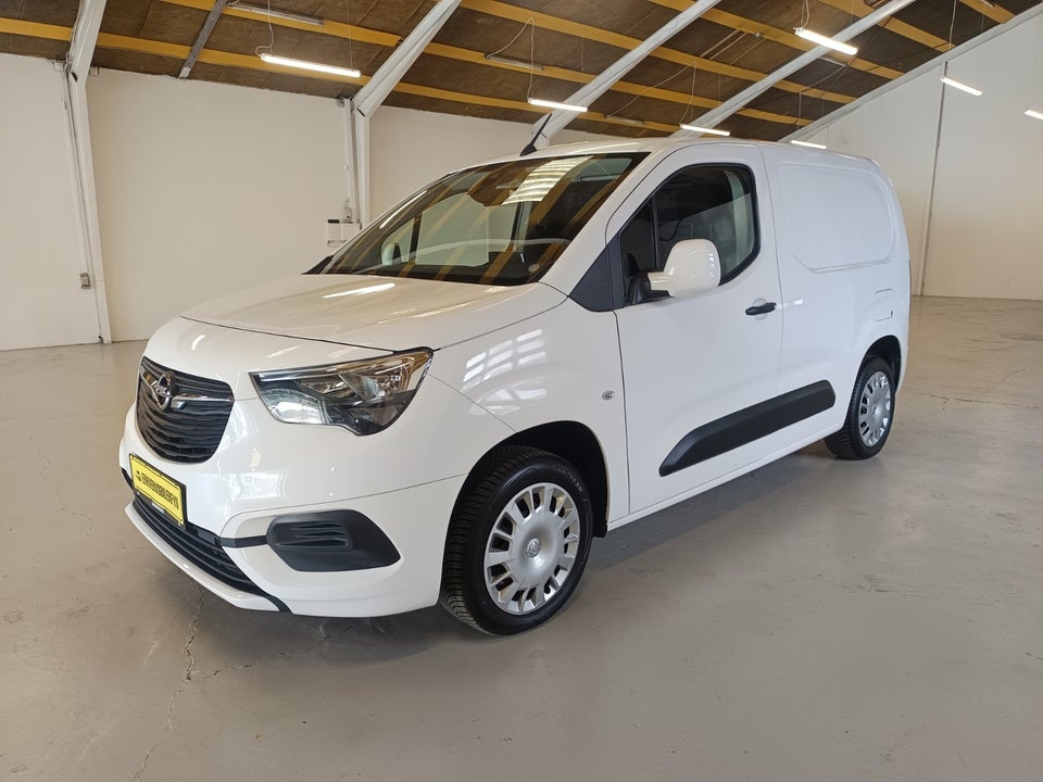 Opel Combo 1,2 T 110 Enjoy L1V1