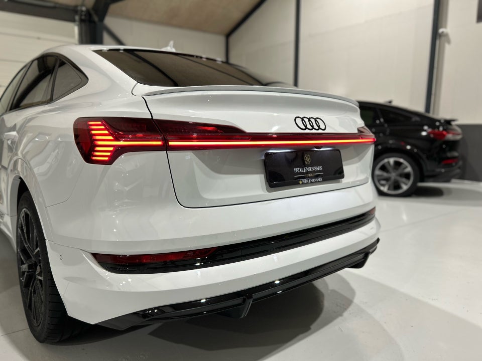 Audi e-tron 55 Black Edition S-line Sportback quattro 5d