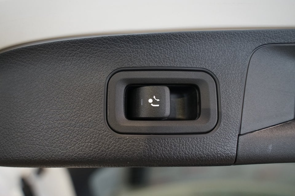 Mercedes EQA250+ Progressive Advance 5d