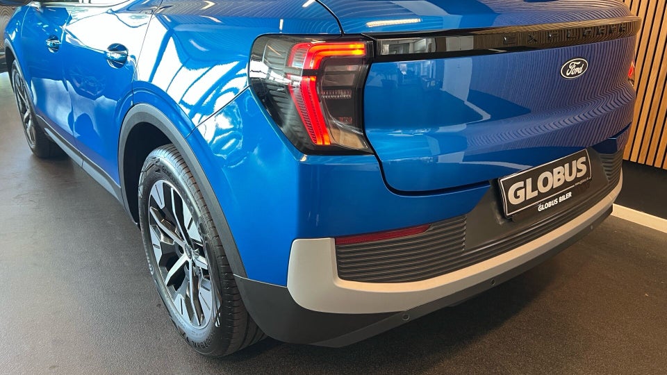 Ford Explorer 77 Select Extended Range 5d