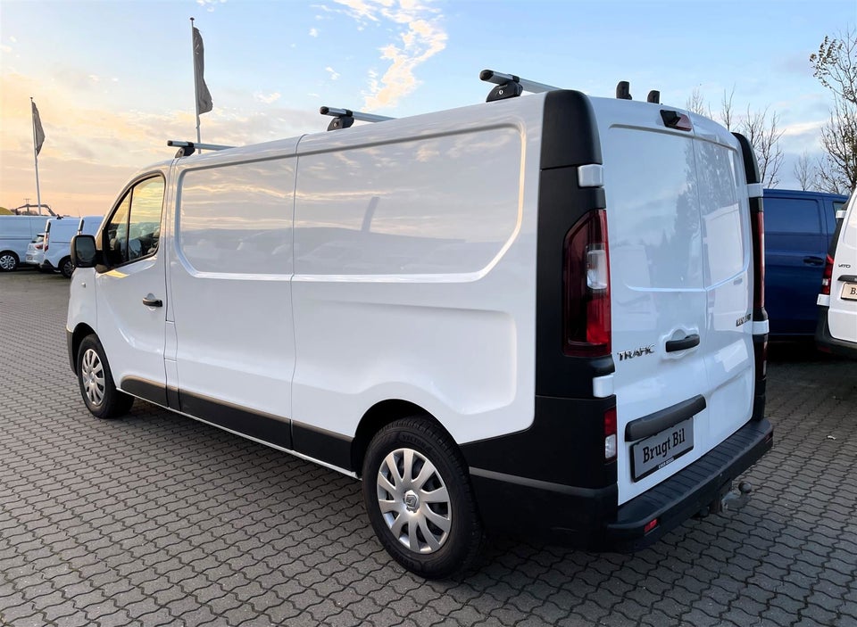 Renault Trafic T29 2,0 dCi 120 L2H1