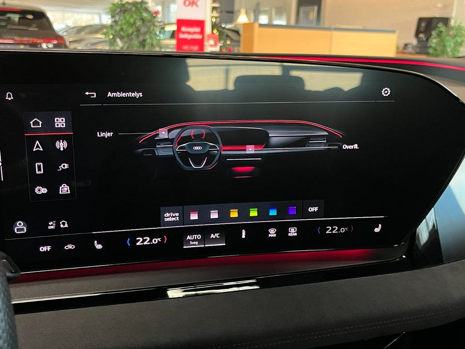 Audi Q6 e-tron Ultra quattro 5d