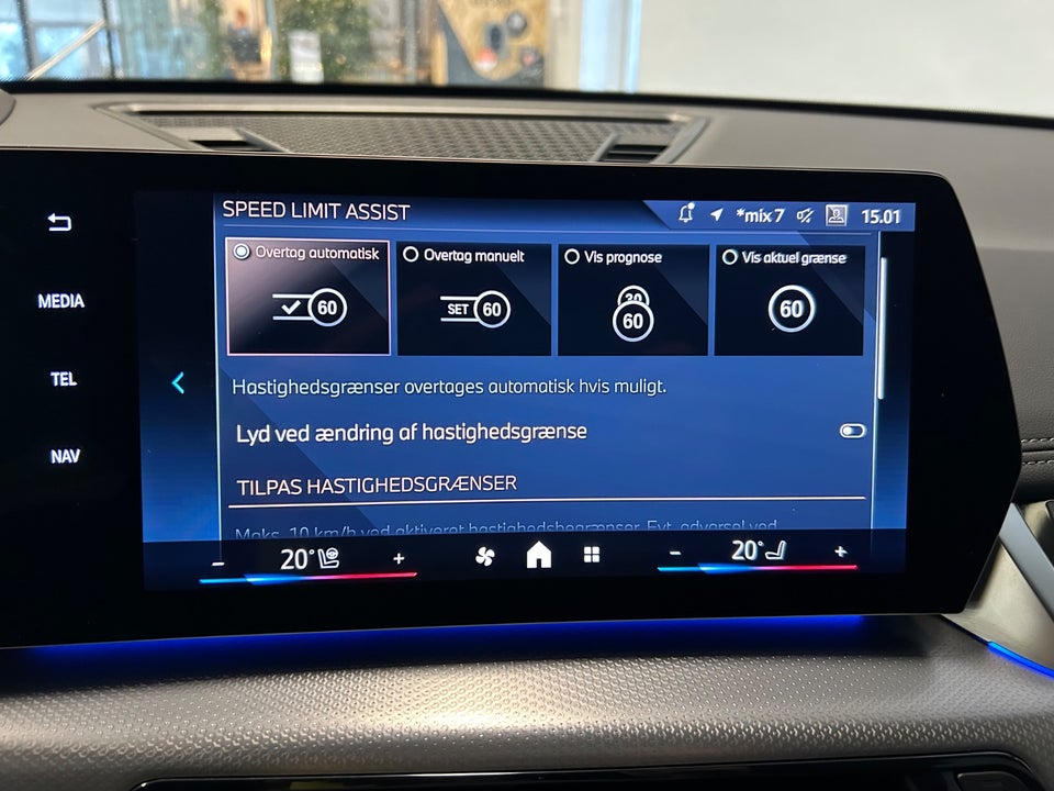 BMW iX1 xDrive30 Fully Charged M-Sport 5d