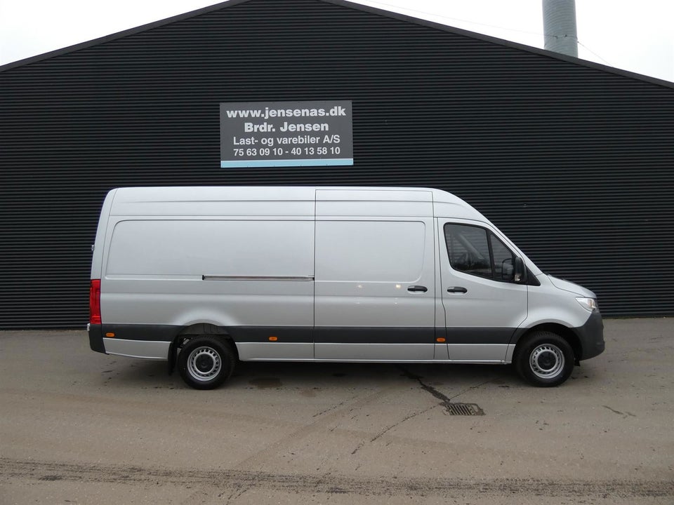 Mercedes Sprinter 317 2,0 CDi A3 Kassevogn aut. RWD