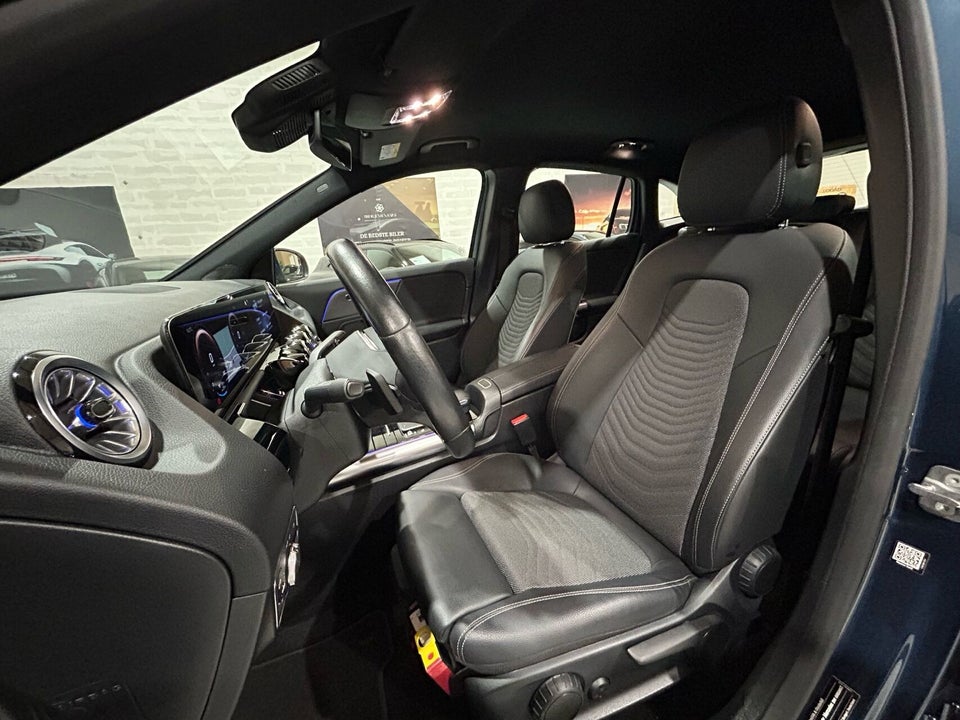 Mercedes EQA300 Progressive 4Matic 5d
