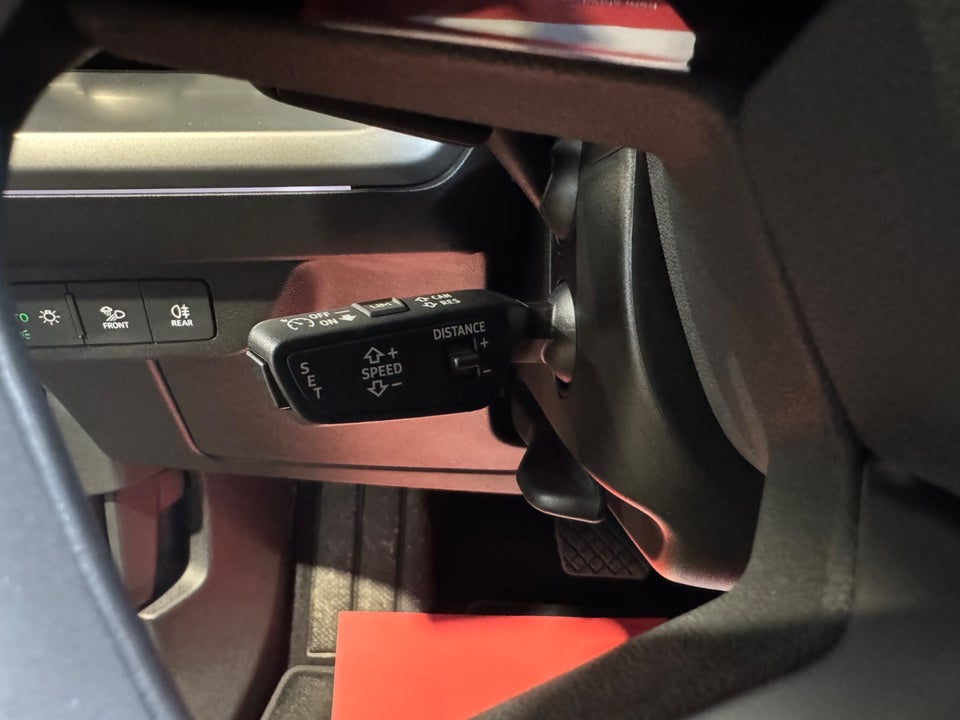 Audi Q4 e-tron 40 S-line 5d