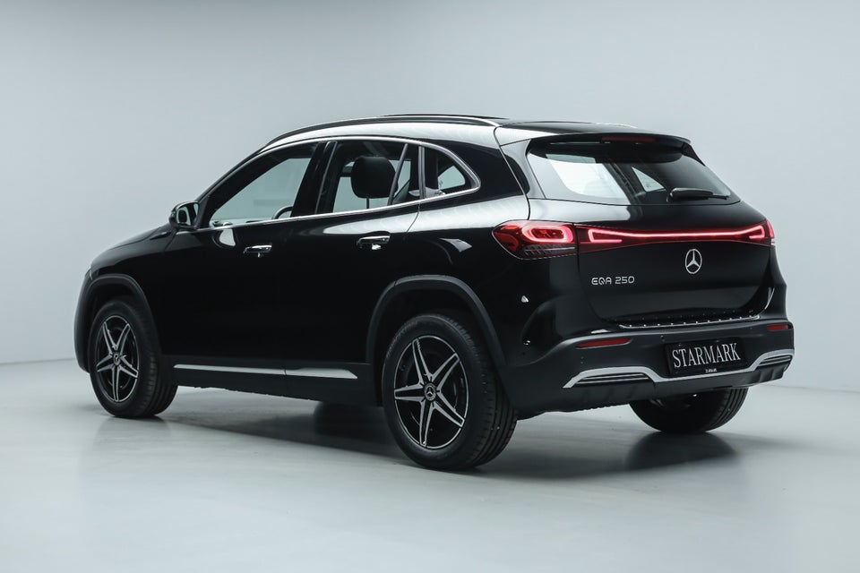 Mercedes EQA250 AMG Line 5d