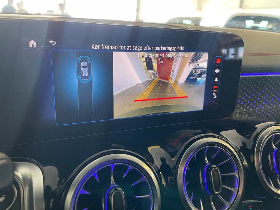 Mercedes EQB250+ AMG Line 5d