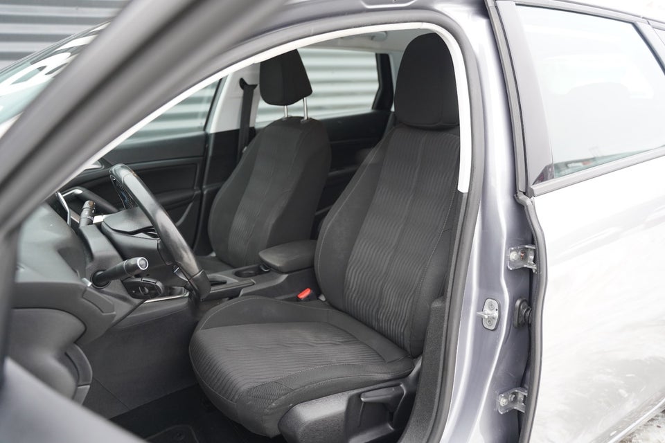 Peugeot 308 1,6 HDi 92 Active SW 5d