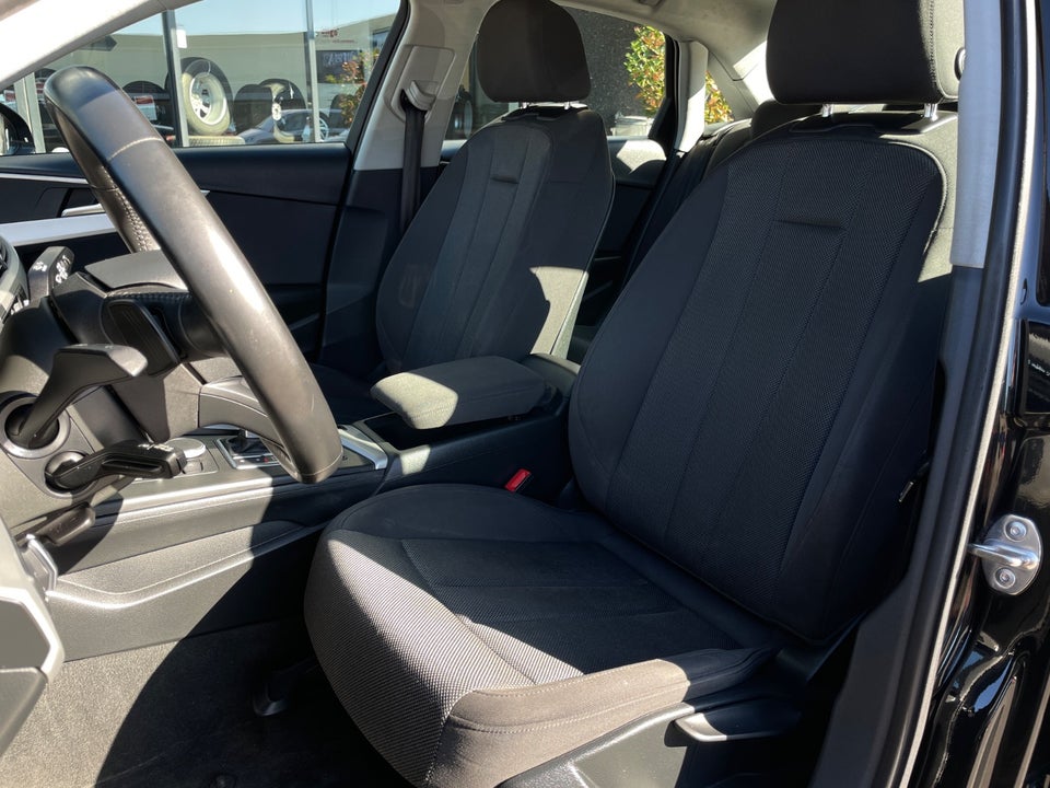 Audi A4 2,0 TDi 150 S-tr. 4d
