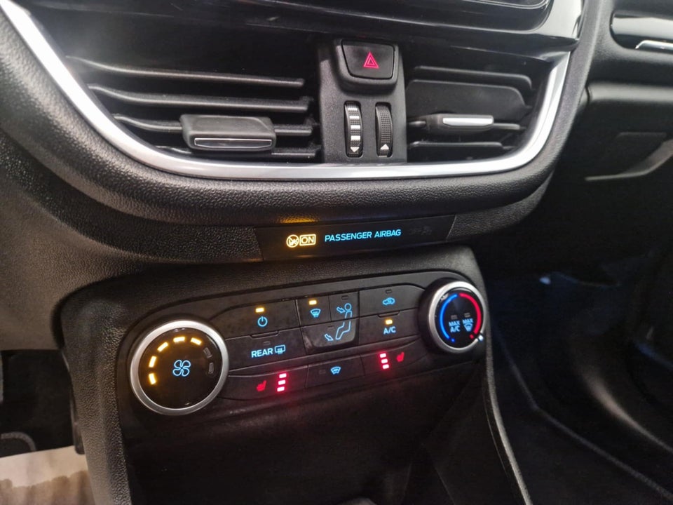 Ford Fiesta 1,0 EcoBoost Titanium 5d