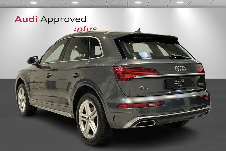 Audi Q5 50 TFSi e S-line quattro S-tr. 5d