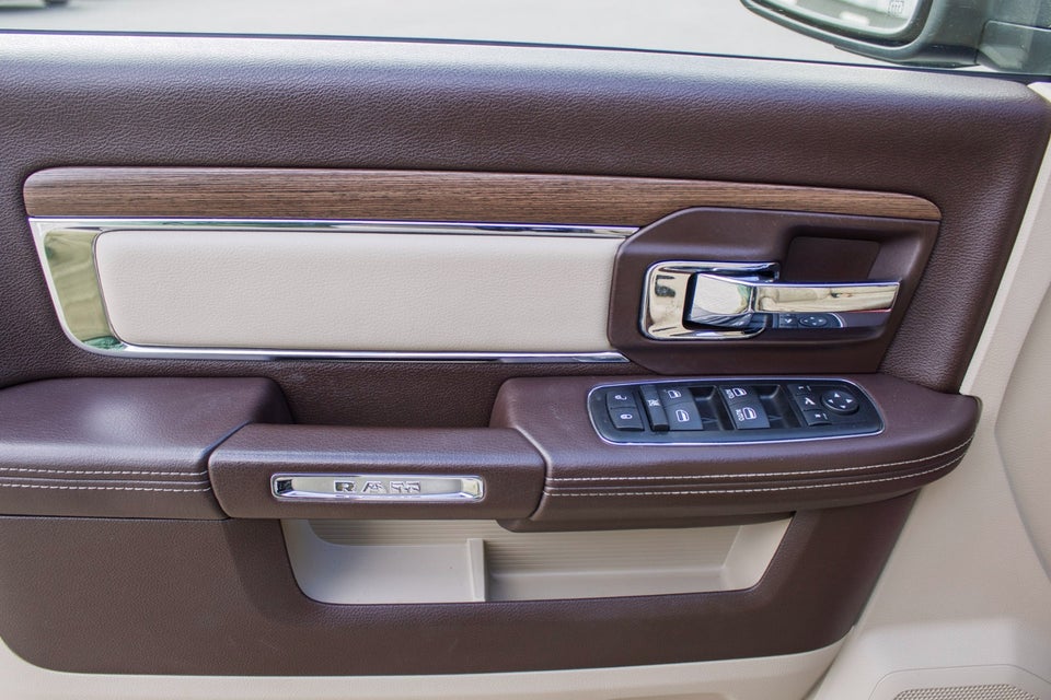 Dodge RAM 1500 5,7 V8 Laramie Crew Cab aut. 4d