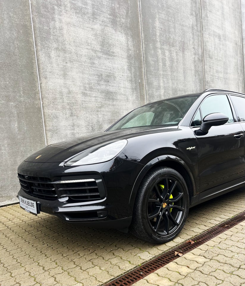 Porsche Cayenne 3,0 E-Hybrid Tiptr. 5d