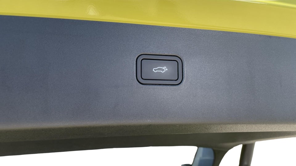 Volvo EX30 Extended Range Plus 5d