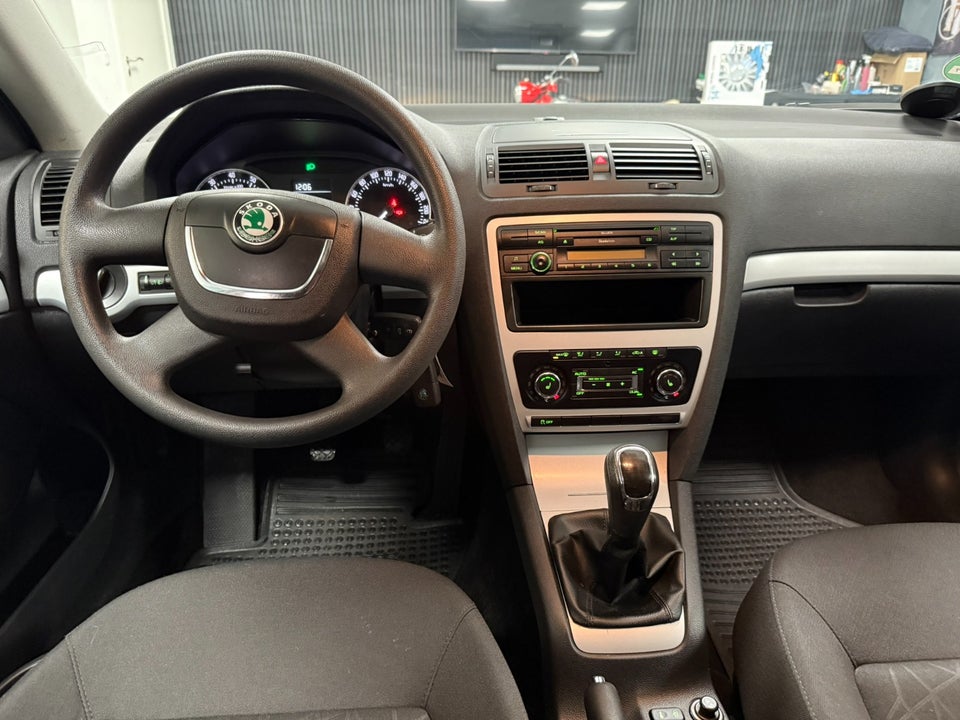 Skoda Octavia 1,2 TSi 105 Ambiente Combi 5d