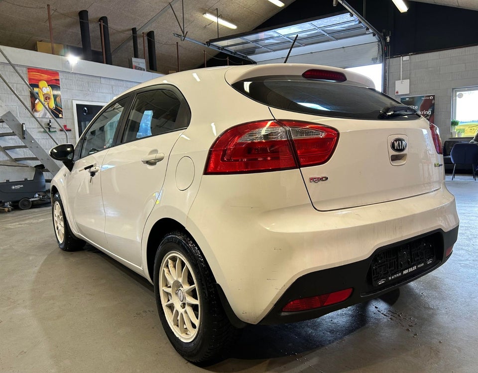 Kia Rio 1,1 CRDi 75 Active 5d