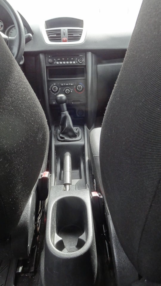Peugeot 207 1,6 HDi 90 Comfort+ 5d