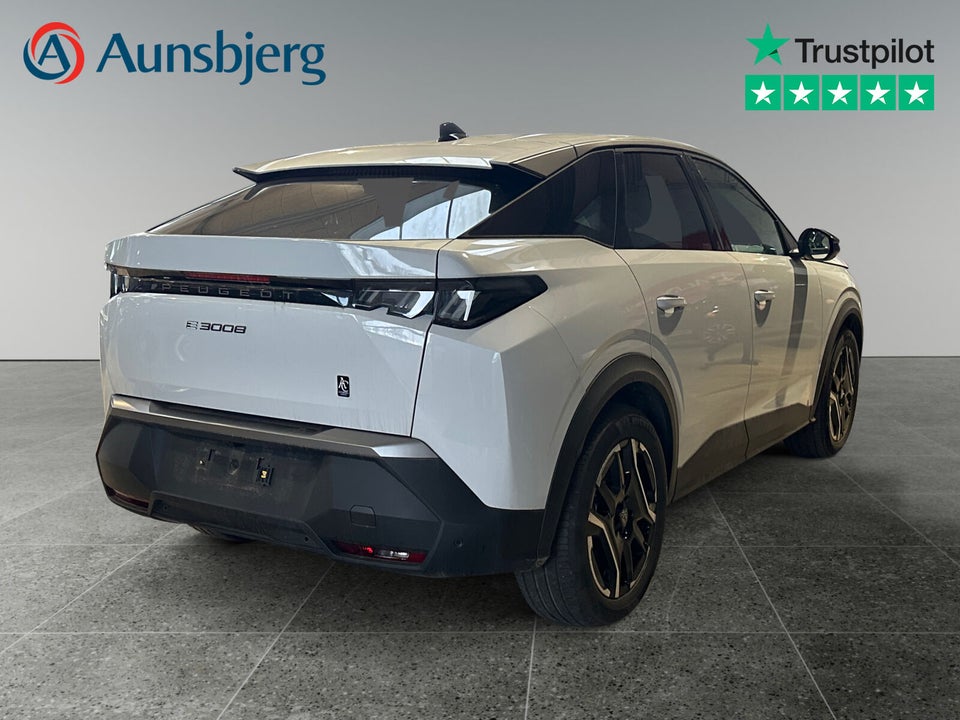 Peugeot e-3008 77 Allure 5d