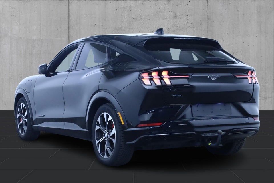 Ford Mustang Mach-E 91 Premium Extended Range AWD 5d