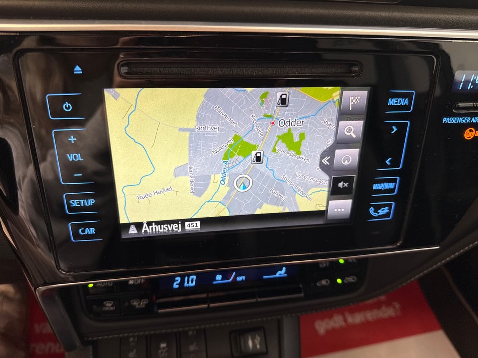Toyota Auris 1,8 Hybrid H2 Comfort CVT 5d
