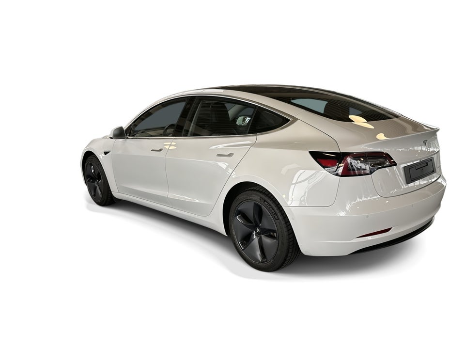 Tesla Model 3 Long Range AWD 4d