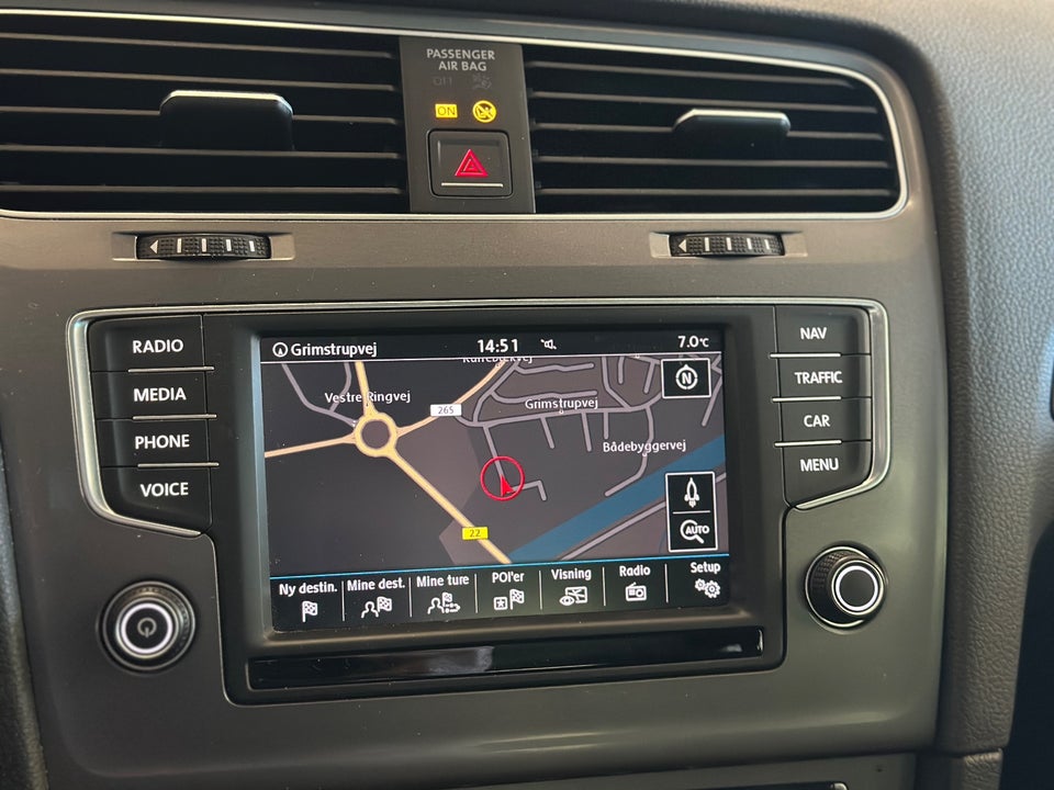 VW Golf VII 1,6 TDi 110 Style BM 5d