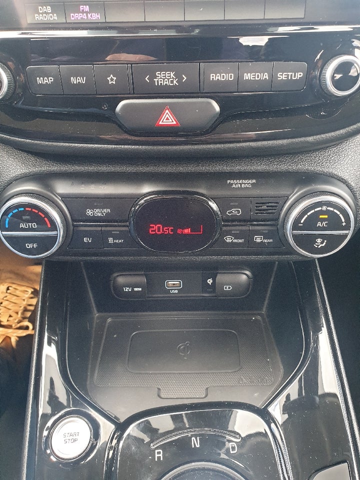 Kia e-Soul 64 Premium Luxury 5d