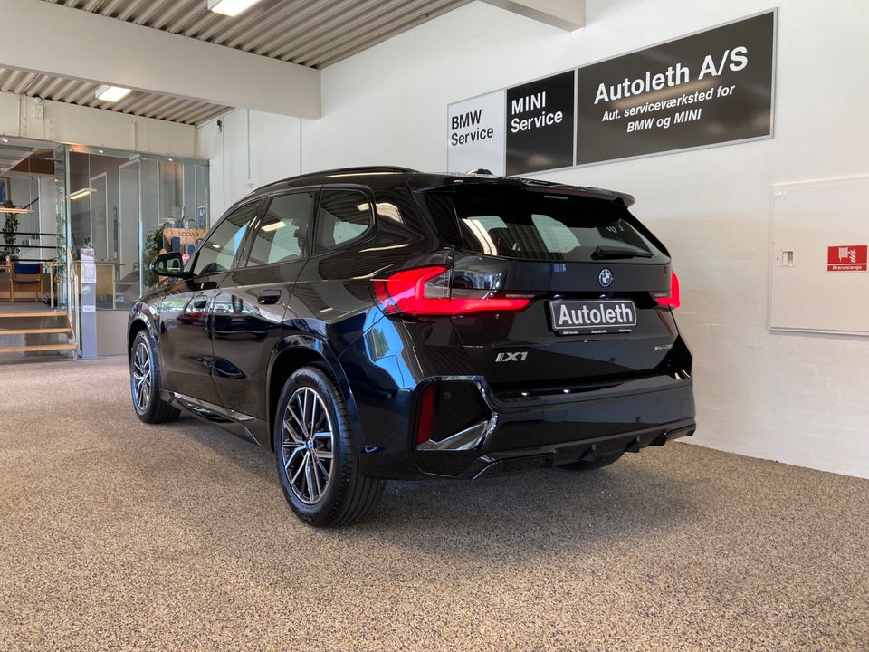 BMW iX1 xDrive30 M-Sport 5d