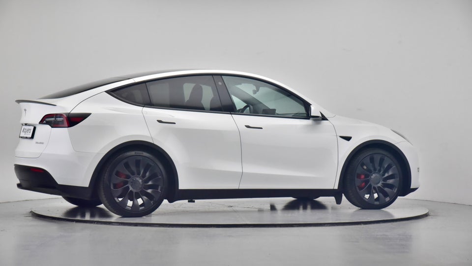 Tesla Model Y Performance AWD 5d