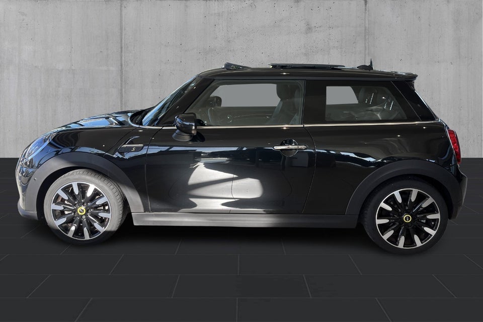 MINI Cooper SE Maximise 3d