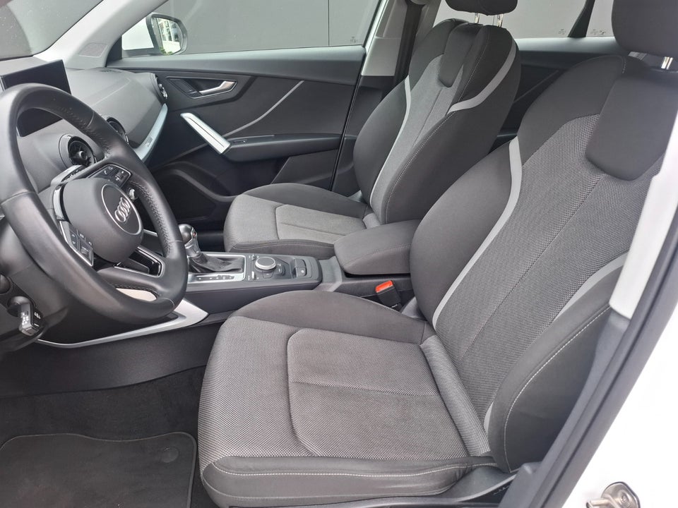 Audi Q2 1,6 TDi 116 Sport S-tr. 5d