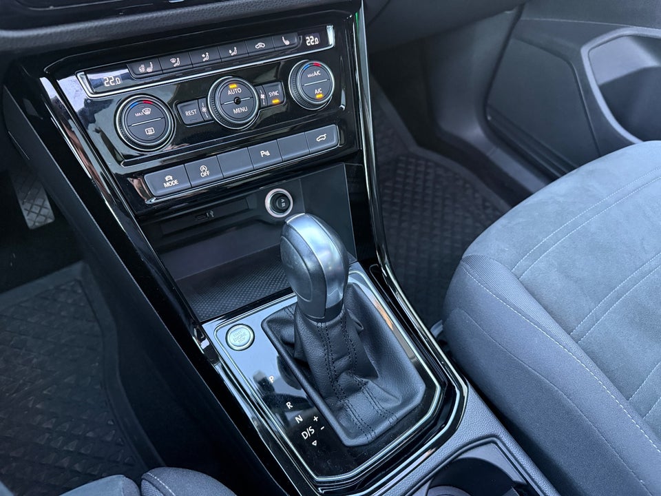 VW Touran 1,5 TSi 150 Highline DSG 7prs 5d