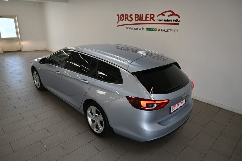 Opel Insignia 1,5 T 165 Dynamic Sports Tourer 5d