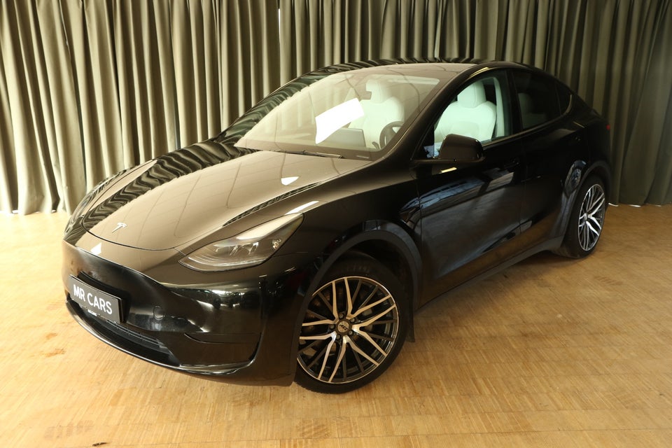 Tesla Model Y RWD 5d