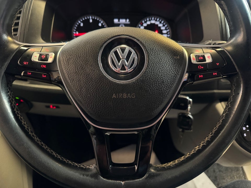 VW Transporter 2,0 TDi 150 Kassevogn DSG kort